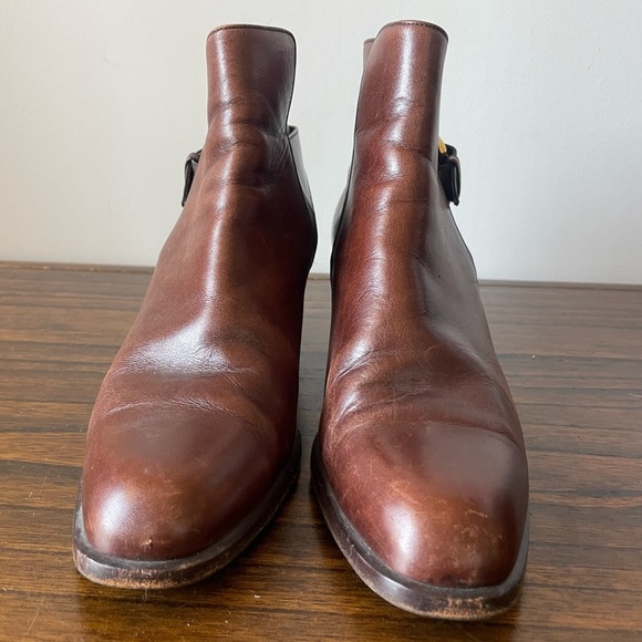 Bally, 8, designer brown leather women’s ankle boots with buckle and small heel - Picture 2 of 8
